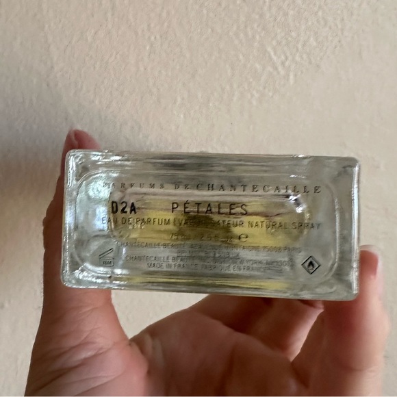 Chantecaille Pétales Perfume Fragrance - Picture 4 of 4